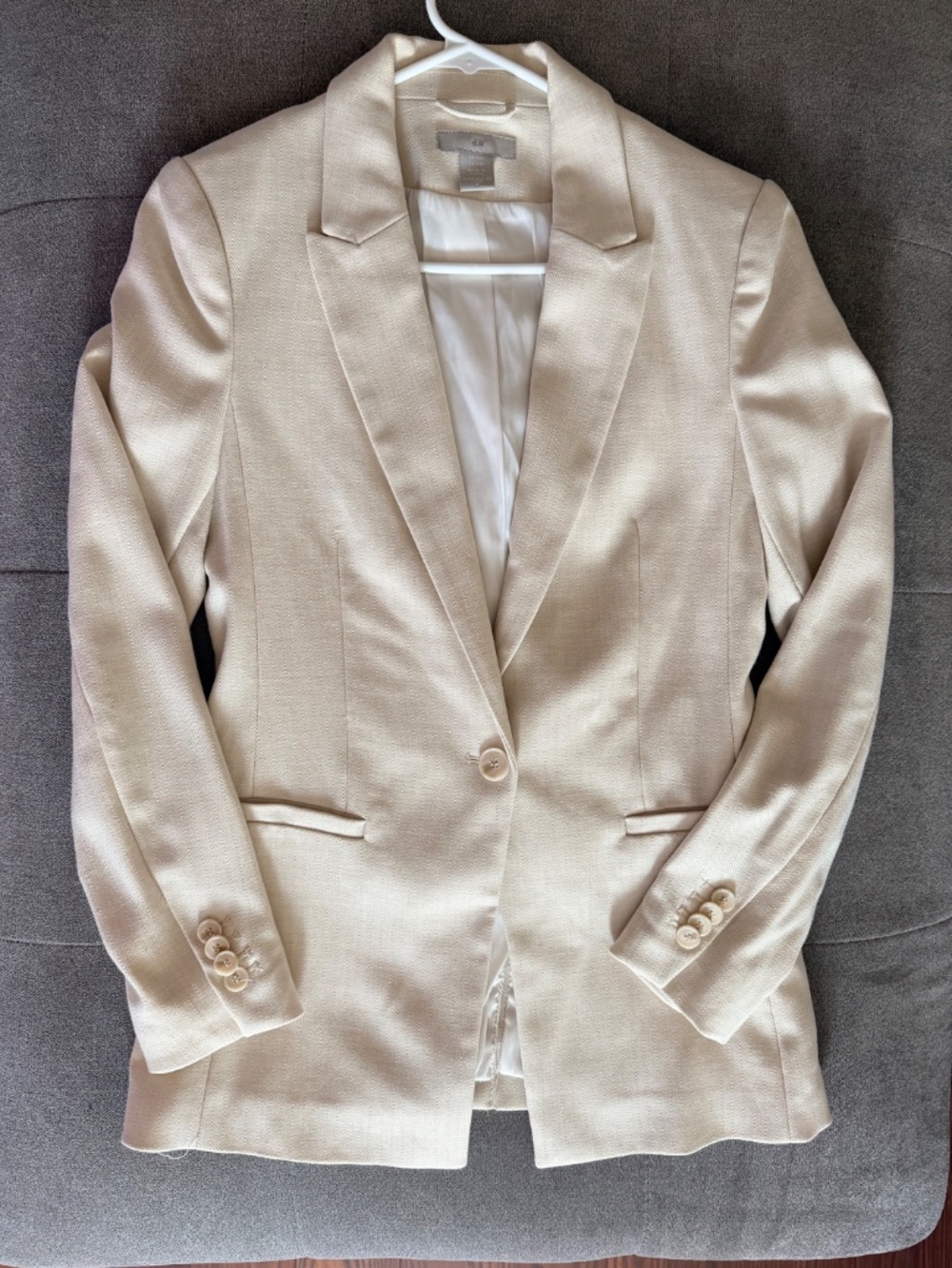 H&M CREAM BLEAZER